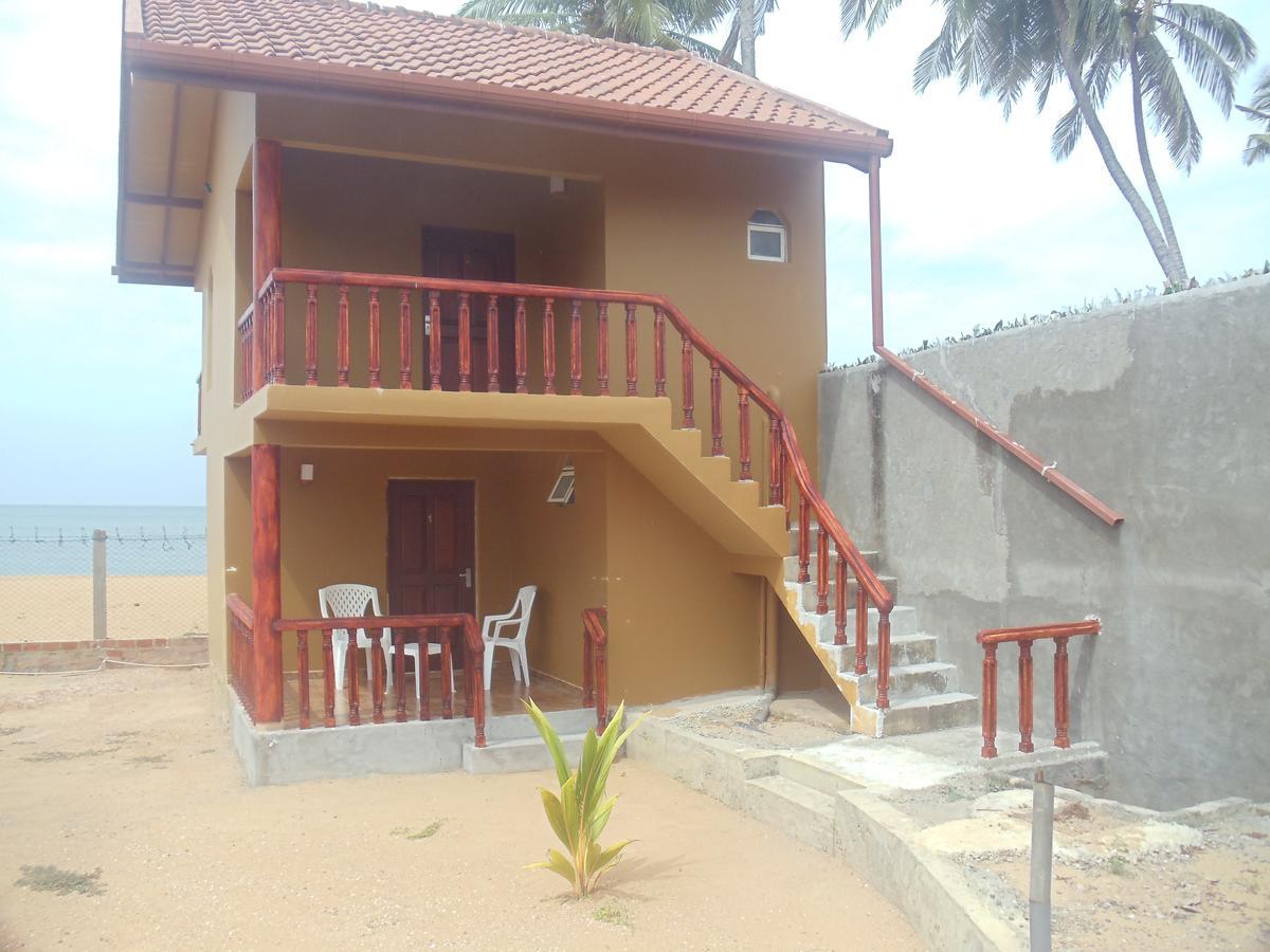 Sea Bay Resort Wennappuwa Exteriér fotografie